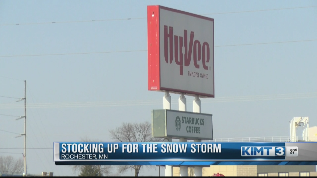 Med City gears up for snowstorm with shovels, salt, and groceries - Vimarsana News