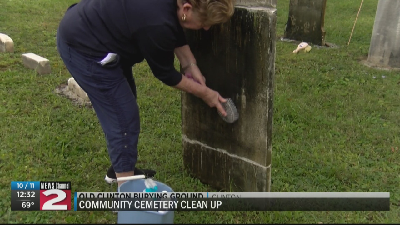 Local groups join together to clean up Old Clinton Burying Ground - Vimarsana News